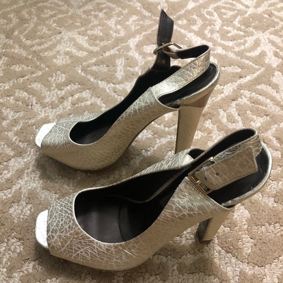 JS Heels - Picture 3 of 5